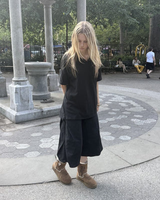 Leaf Capris Black